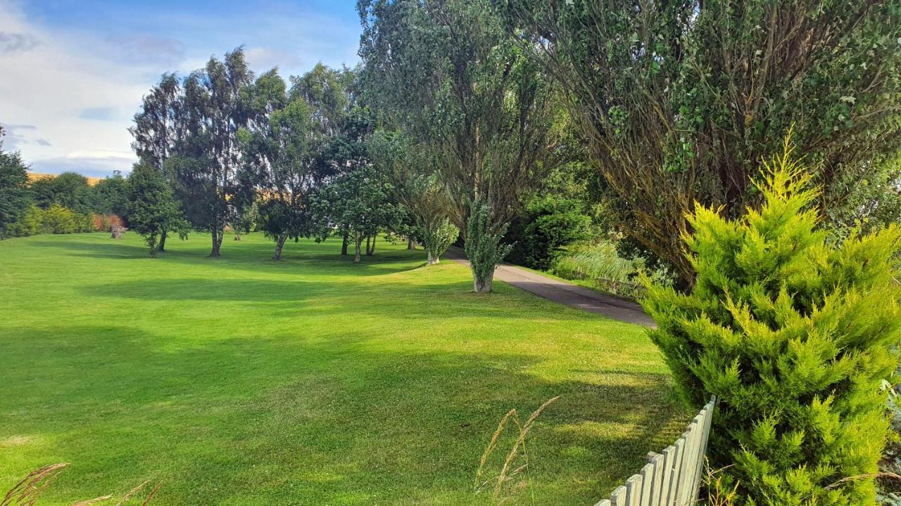 Spacious Well Equipped Chalet Bungalow Close To Nairn, Auldearn Eksteriør bilde
